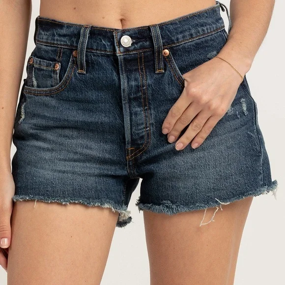 💘5xHP!💘 Levi’s | Cut Off Jean Shorts, Size 6 - Picture 3 of 16